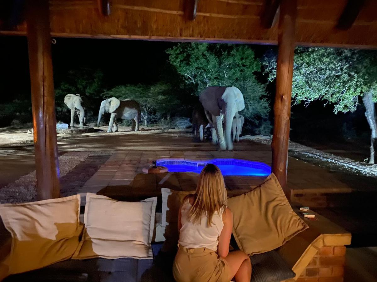 Twiga Lodge Mabalingwe Bela-Bela Exteriör bild